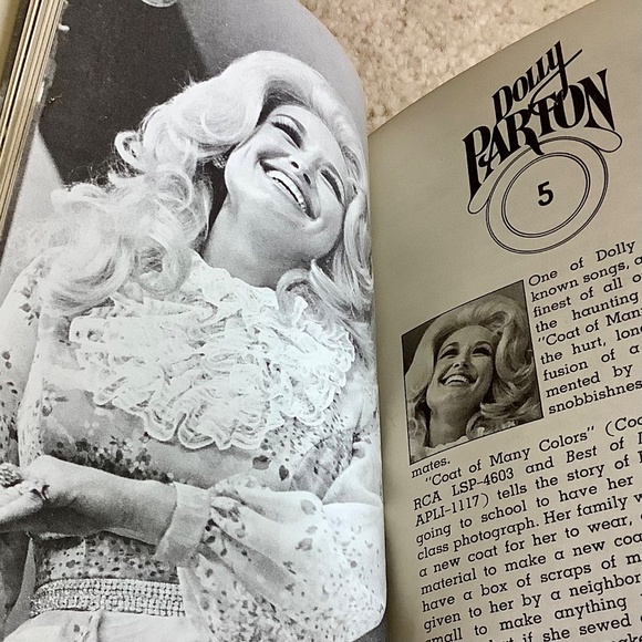 VINTAGE 1979 Dolly Parton Photo Biography Book by Otis James Paperback - Picture 7 of 7